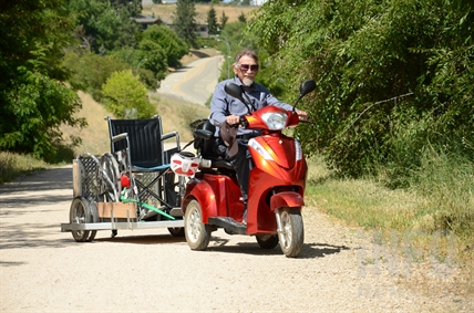 A different kind of ride share: Okanagan octogenarian creates an opportunity for all to get on the rail trail | iNFOnews.ca A different kind of ride share: Okanagan octogenarian creates an opportunity for all to get on the rail trail | iNFOnews.ca