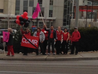 Vernon and Kelowna nurses join rally for safe patient care | iNFOnews.ca