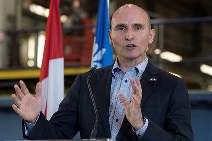 Feds redo child-benefit forms amid concerns 'at-risk' families missing payments | iNFOnews.ca