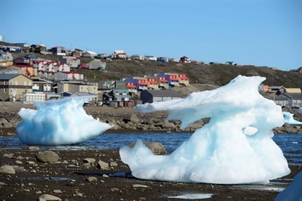 Justin Trudeau seeks to highlight climate policy in visit to Canada's Far North | iNFOnews.ca