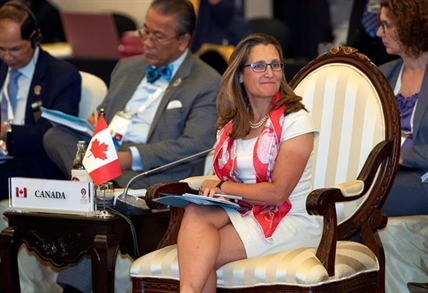 Freeland lands meeting with Chinese counterpart to talk about detainees | iNFOnews.ca Freeland lands meeting with Chinese counterpart to talk about detainees | iNFOnews.ca