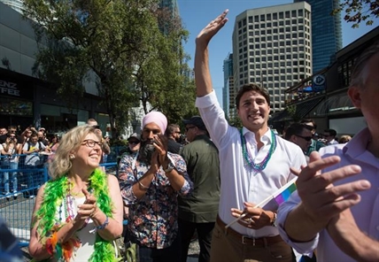 Three federal leaders march together at Vancouver Pride | iNFOnews.ca
