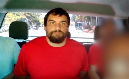 Son of ex-NFL player accused of murdering parents arrested | iNFOnews.ca