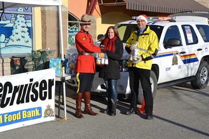 ‘Cram the Cruiser’ huge success | iNFOnews.ca