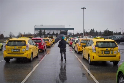 B.C. taxi industry challenges 'destructive competition' from ride-hailing apps | iNFOnews.ca