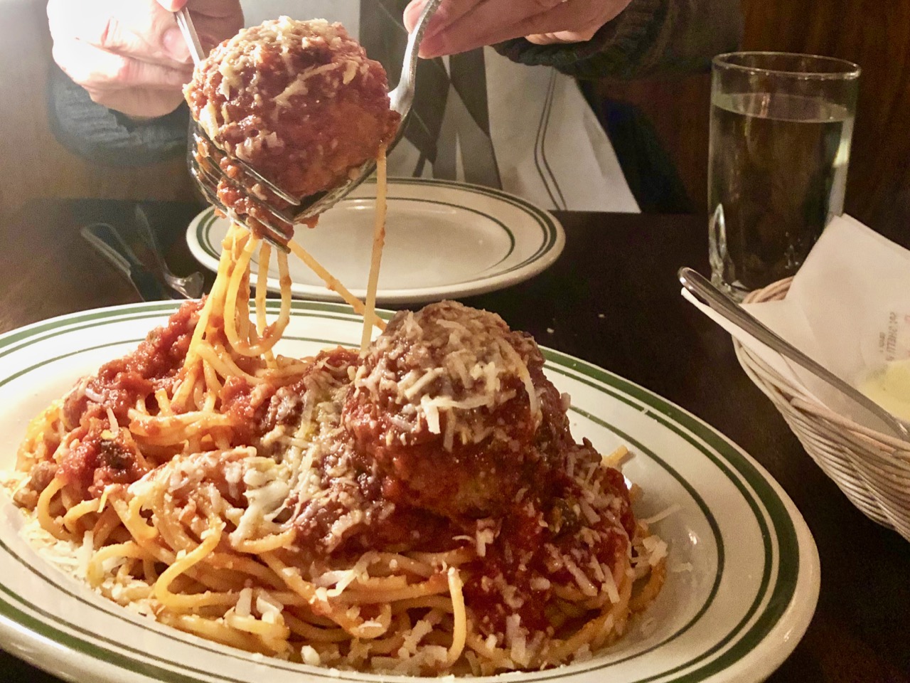 Fooding Around Vancouver: 10 places you must eat | iNFOnews.ca