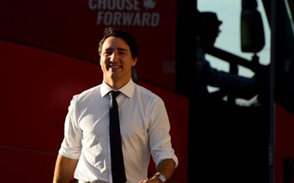 Leaders pour it on with rallies, boosts for candidates as campaign reaches peak | iNFOnews.ca