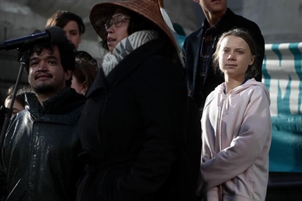 Activist Greta Thunberg says adults must protect kids from climate change | iNFOnews.ca