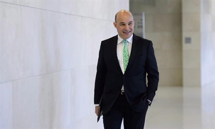 Business leaders warn of glaring campaign omission: lack of economic game plans | iNFOnews.ca
