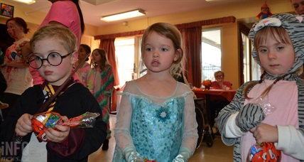 iN PHOTOS: A look into Halloween at a seniors facility | iNFOnews.ca