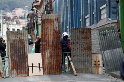 Under pressure, Bolivian president calls for new election | iNFOnews.ca
