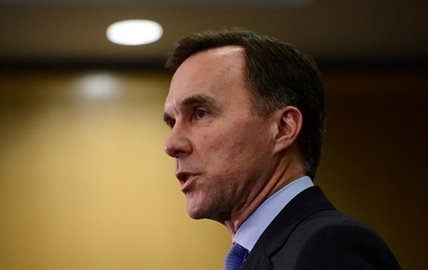 Morneau takes shot at Tories over recession talk in wake of fiscal update | iNFOnews.ca