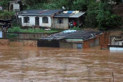 Heavy rains in Brazil cause flooding, landslides; 30 killed | iNFOnews.ca Heavy rains in Brazil cause flooding, landslides; 30 killed | iNFOnews.ca