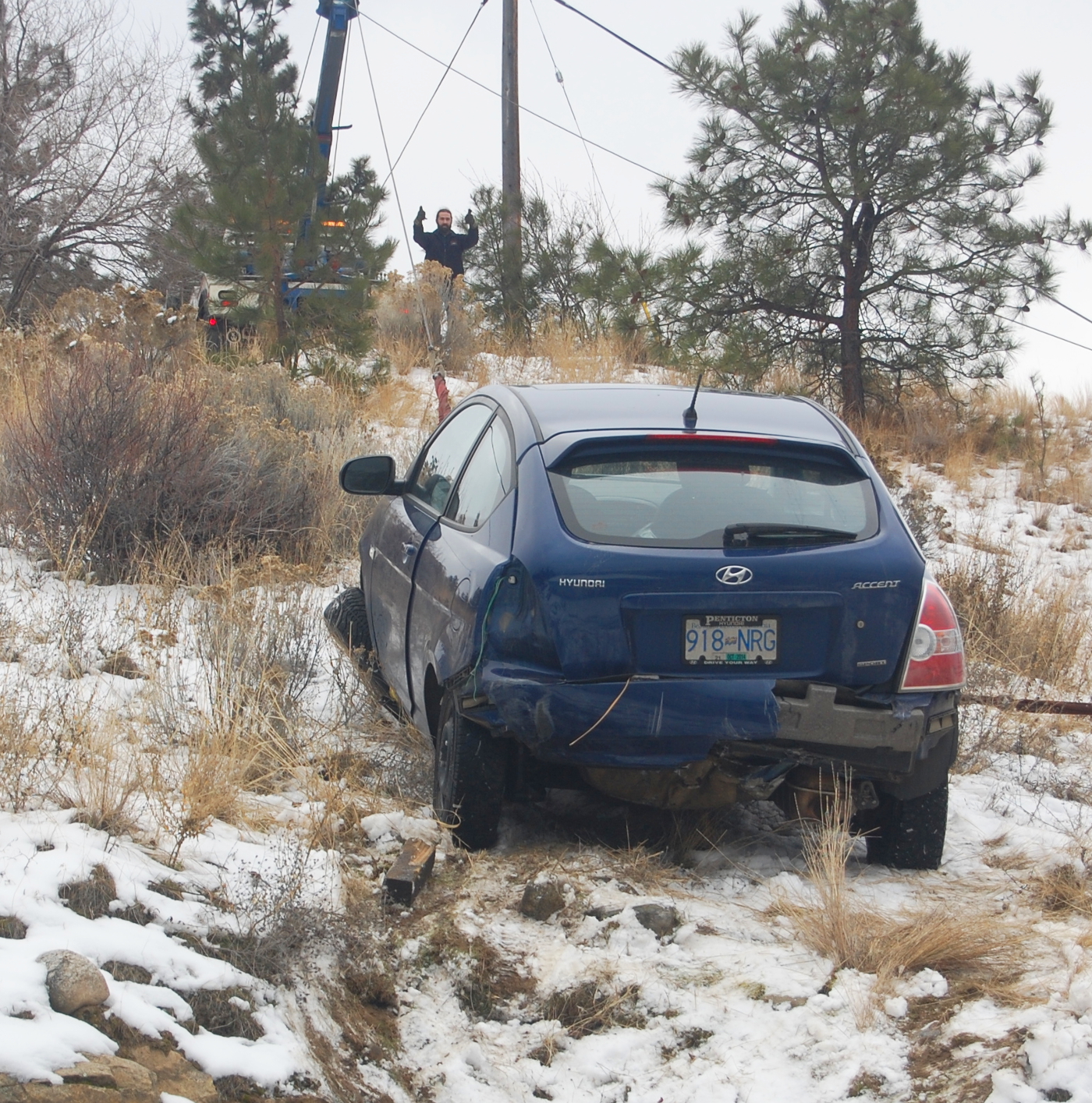 Former mayor's New Year's Eve plans delayed by crashed car in yard | iNFOnews.ca