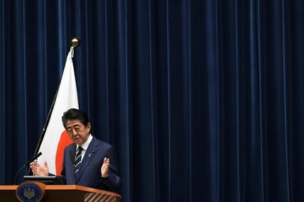 Japan's Prime Minister announces $2.5B package to help fight virus | iNFOnews.ca Japan's Prime Minister announces $2.5B package to help fight virus | iNFOnews.ca