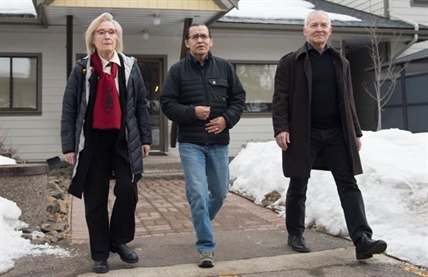 Wet'suwet'en chiefs, ministers reach draft arrangement in pipeline dispute | iNFOnews.ca