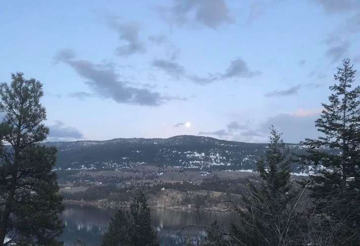 iN PHOTOS: Kamloops, Okanagan photographers capture stunning supermoon | iNFOnews.ca