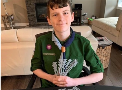 Boy Scout printing 'ear gears' for COVID-19 masks and inspiring others to follow his lead | iNFOnews.ca Boy Scout printing 'ear gears' for COVID-19 masks and inspiring others to follow his lead | iNFOnews.ca