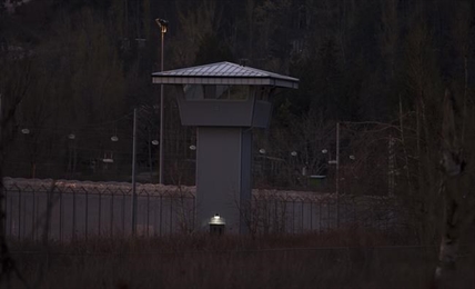 'It’s brewing': Inmates, guards worry about violence after COVID-19 lockdown | iNFOnews.ca 'It’s brewing': Inmates, guards worry about violence after COVID-19 lockdown | iNFOnews.ca