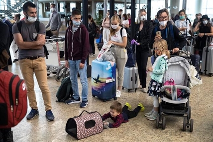 Mexico No. 3 in virus deaths; storm could hinder US response | iNFOnews.ca Mexico No. 3 in virus deaths; storm could hinder US response | iNFOnews.ca