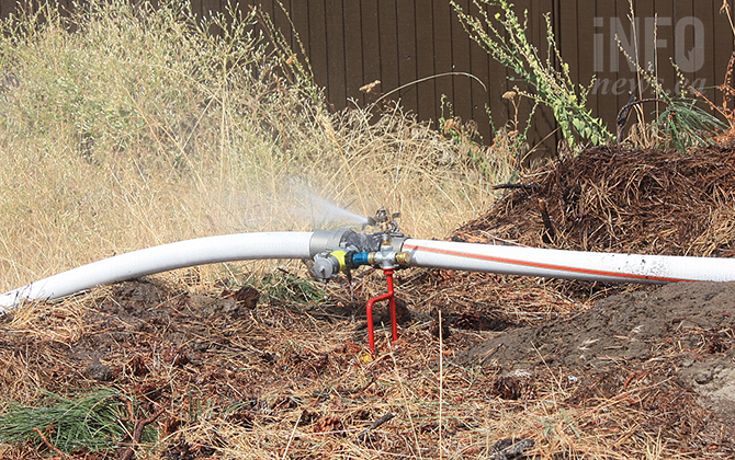 How firefighters are trying to protect Penticton homes against looming Christie Mountain fire | iNFOnews.ca How firefighters are trying to protect Penticton homes against looming Christie Mountain fire | iNFOnews.ca