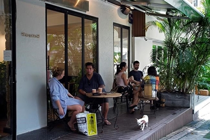Hong Kong’s first CBD cafe opens its doors to customers | iNFOnews.ca