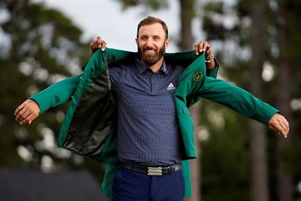 Johnson buries some major memories, wins the Masters; Conners finishes 10th | iNFOnews.ca Johnson buries some major memories, wins the Masters; Conners finishes 10th | iNFOnews.ca