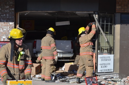Measures sought to curb accidental storefront drive-ins | iNFOnews.ca