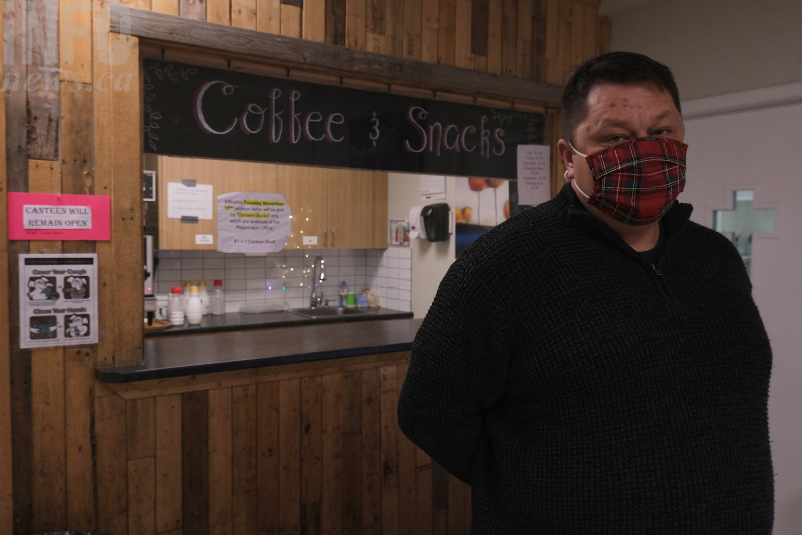 Kelowna homeless shelter is building community while hunkered down during pandemic | iNFOnews.ca Kelowna homeless shelter is building community while hunkered down during pandemic | iNFOnews.ca