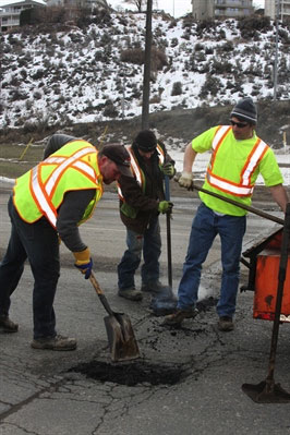 City fights problem spots with city-specific app | iNFOnews.ca