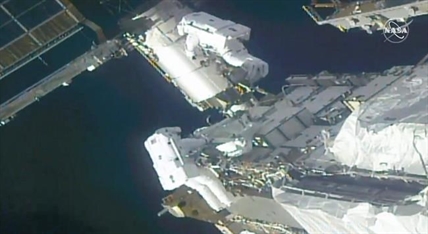 Spacewalking astronauts prep station for new solar wings | iNFOnews.ca Spacewalking astronauts prep station for new solar wings | iNFOnews.ca