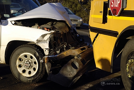Kids safe after Glenmore bus crash | iNFOnews.ca