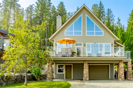 These realtors think auctioning houses is best for buyers and sellers in Kamloops, Okanagan | iNFOnews.ca These realtors think auctioning houses is best for buyers and sellers in Kamloops, Okanagan | iNFOnews.ca