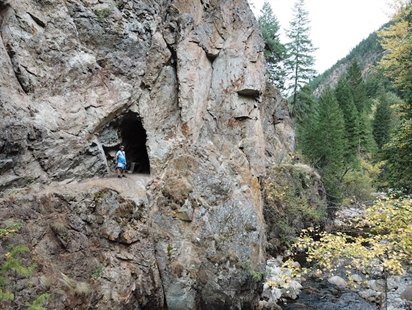 iN VIDEO: A trip to a monk's cave near Hedley | iNFOnews.ca