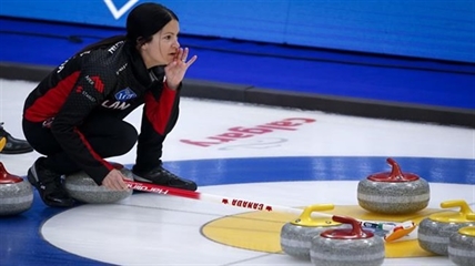 Canada's Einarson falls to Switzerland's Tirinzoni at women's curling worlds | iNFOnews.ca Canada's Einarson falls to Switzerland's Tirinzoni at women's curling worlds | iNFOnews.ca