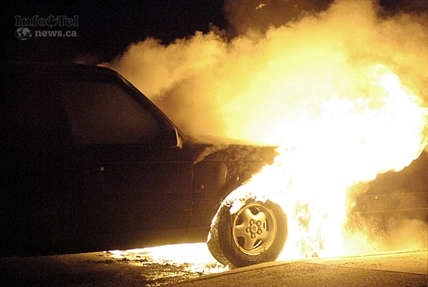 Man and his dog escape burning SUV | iNFOnews.ca Man and his dog escape burning SUV | iNFOnews.ca