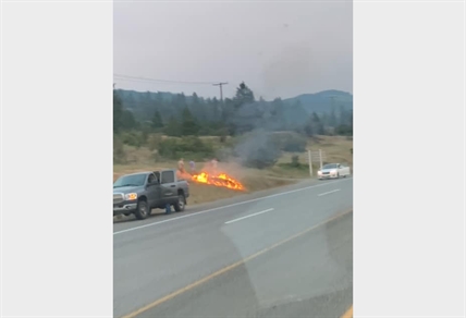 Right place, right time: Workers on way home put out North Okanagan grassfire | iNFOnews.ca Right place, right time: Workers on way home put out North Okanagan grassfire | iNFOnews.ca