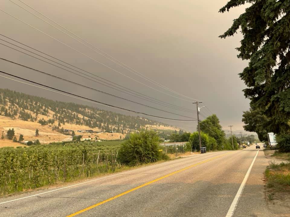 iN PHOTOS: Apocalyptic-like sky in South Okanagan due to wildfire smoke, ash | iNFOnews.ca