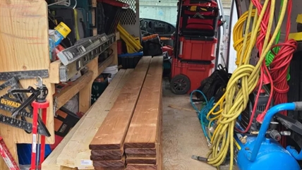 Kamloops man out thousands of dollars in equipment after theft following car crash | iNFOnews.ca