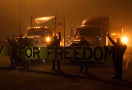 Canadian Trucking Alliance condemns protests by unvaccinated truckers | iNFOnews.ca