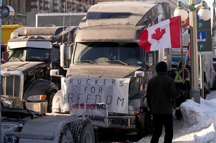 Ottawa girds for another day of gridlock as truckers' park-in protest rolls on | iNFOnews.ca Ottawa girds for another day of gridlock as truckers' park-in protest rolls on | iNFOnews.ca