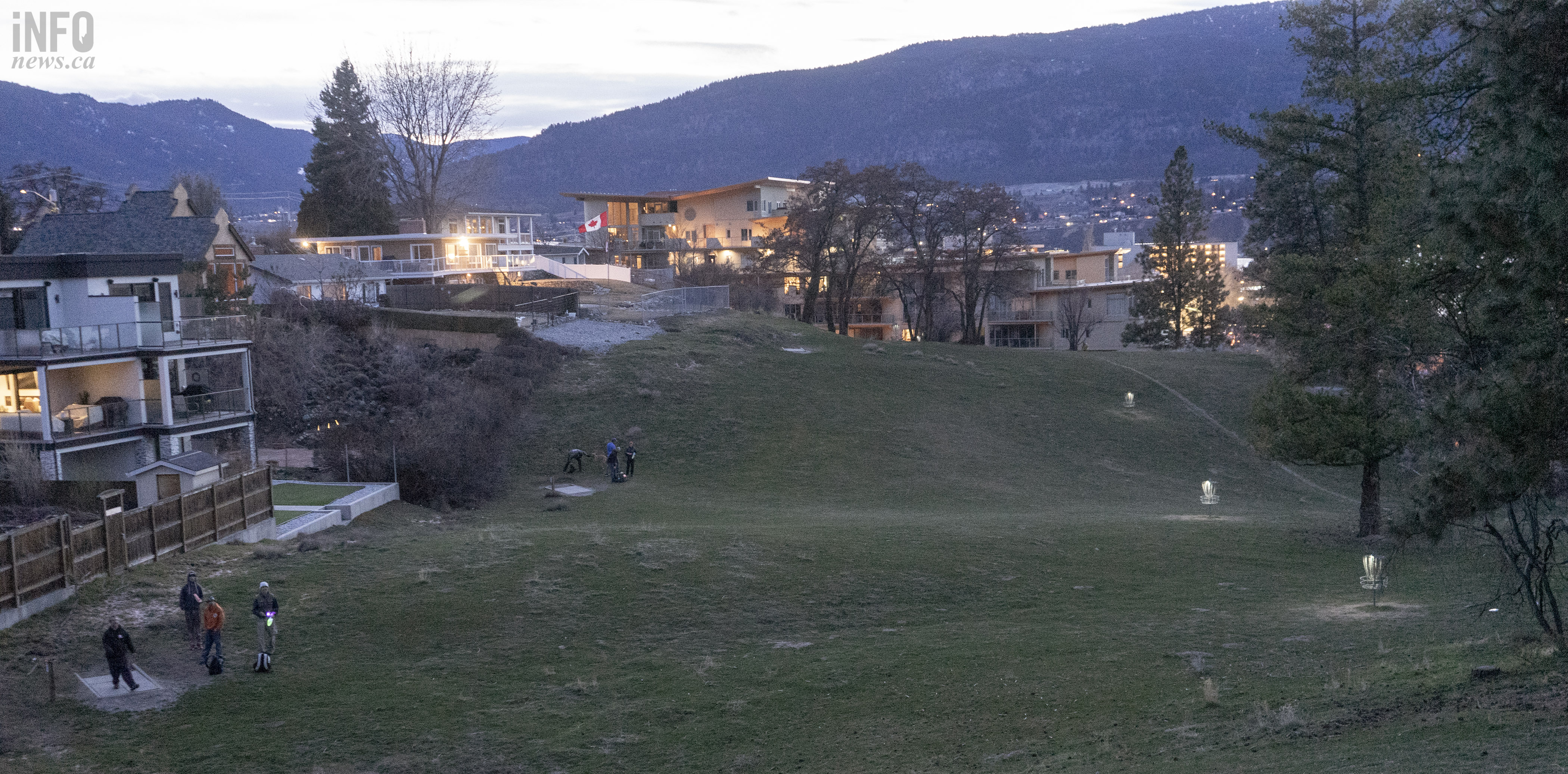 Disc golf is glowing and growing across Okanagan and Kamloops | iNFOnews.ca Disc golf is glowing and growing across Okanagan and Kamloops | iNFOnews.ca