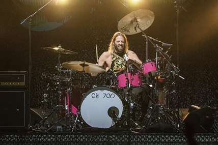 Foo Fighters drummer Taylor Hawkins dead at 50 | iNFOnews.ca Foo Fighters drummer Taylor Hawkins dead at 50 | iNFOnews.ca