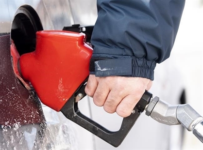 Gas prices continue to soar for weekend drivers, experts predict no immediate relief | iNFOnews.ca Gas prices continue to soar for weekend drivers, experts predict no immediate relief | iNFOnews.ca