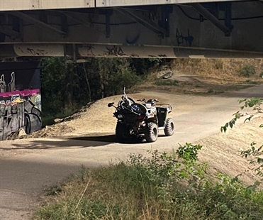 iN VIDEO: ATV thief chased by e-biker across Kamloops bridge | iNFOnews.ca iN VIDEO: ATV thief chased by e-biker across Kamloops bridge | iNFOnews.ca