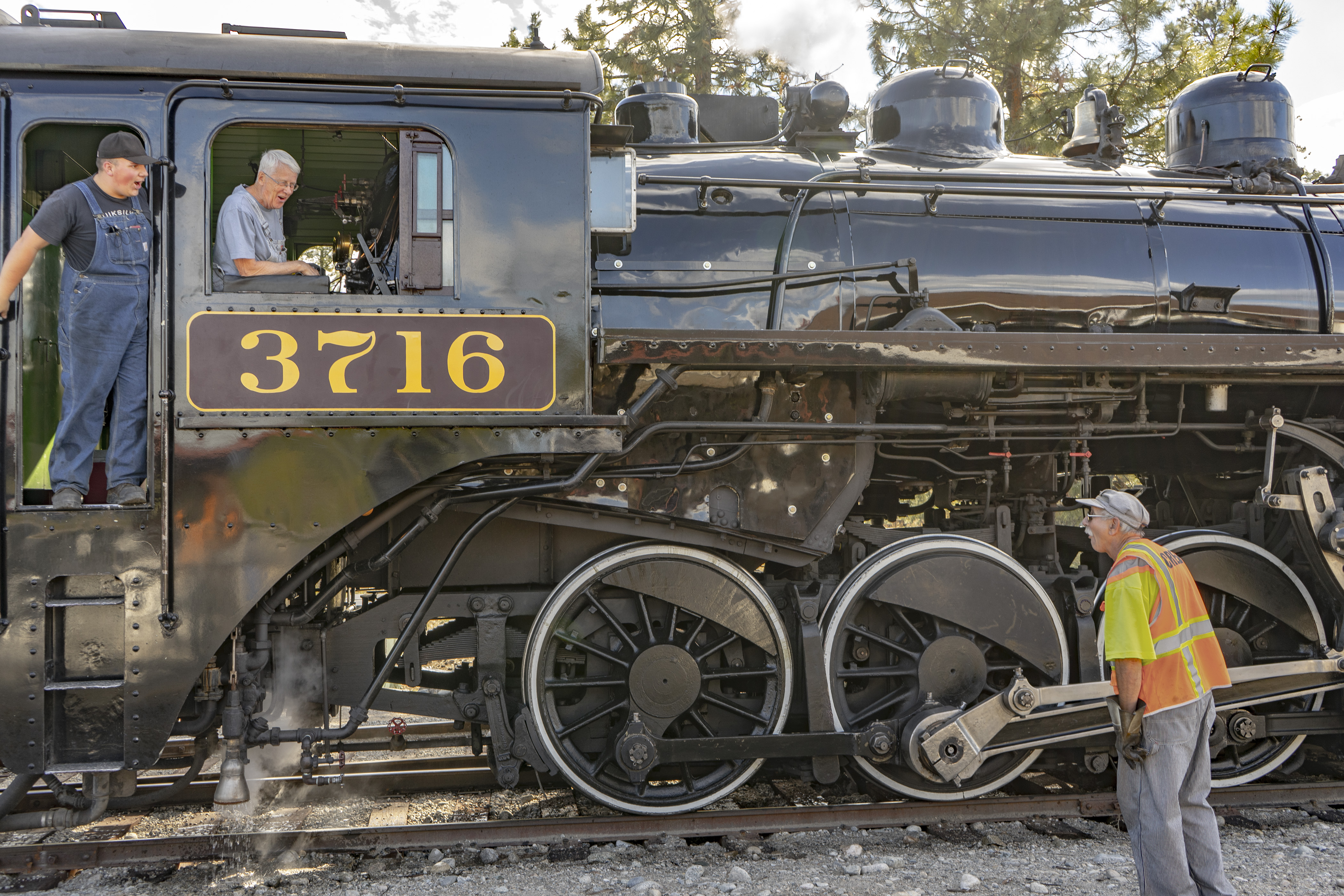 Haunted, magical train rides are happening in Summerland next month | iNFOnews.ca Haunted, magical train rides are happening in Summerland next month | iNFOnews.ca
