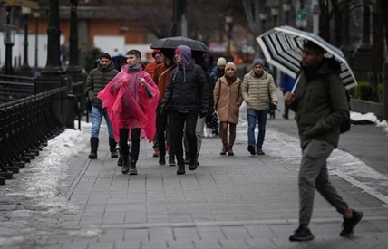 Rain, unseasonable warmth, unstable snowpack, raise flood, avalanche concerns in B.C. | iNFOnews.ca