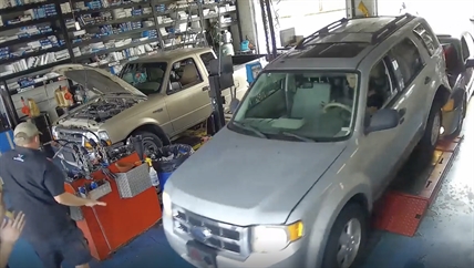 TRENDING NOW: Oil change customer fail | iNFOnews.ca