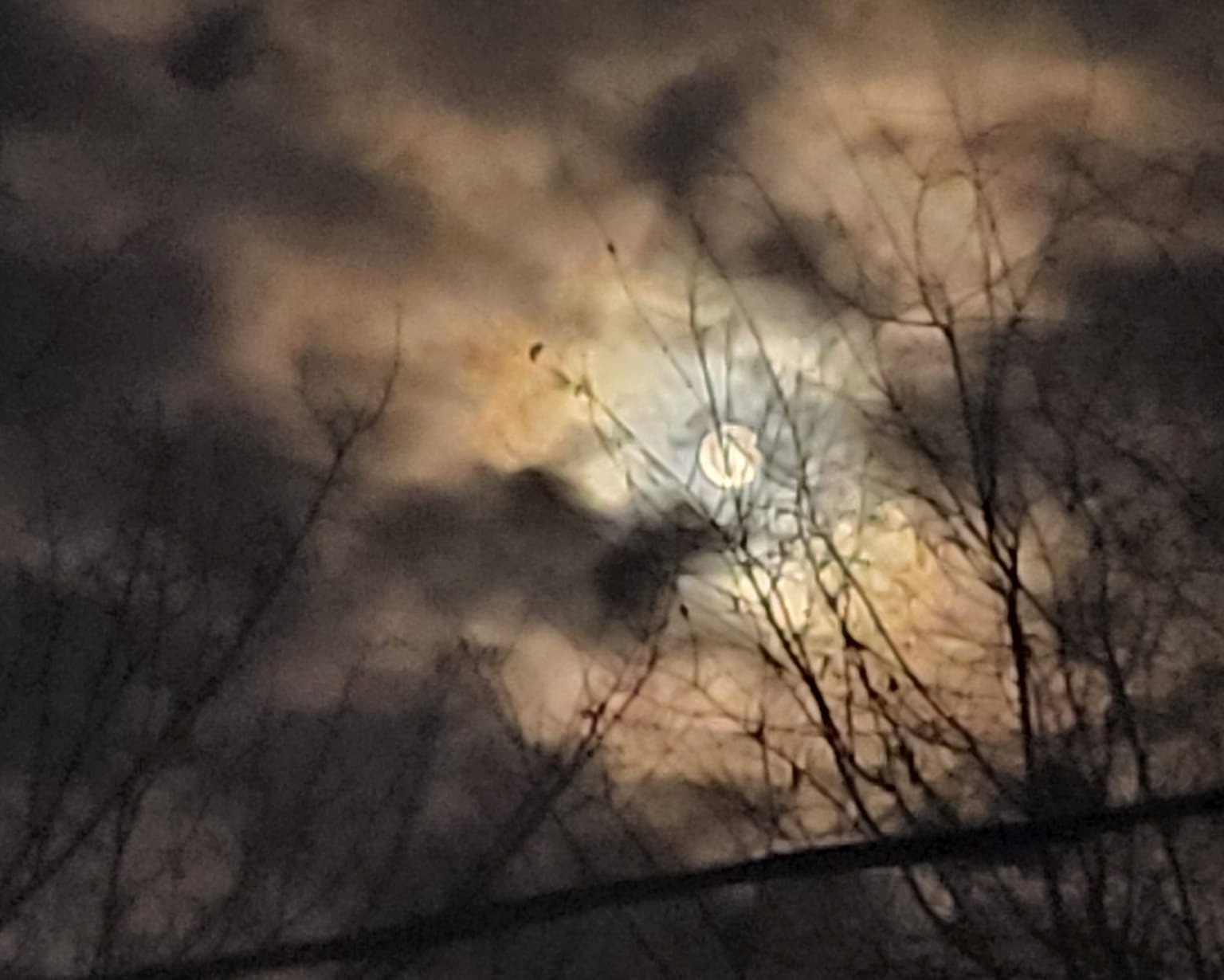 iN PHOTOS: Full Moon peaks through cloudy skies in Kamloops, Okanagan | iNFOnews.ca iN PHOTOS: Full Moon peaks through cloudy skies in Kamloops, Okanagan | iNFOnews.ca