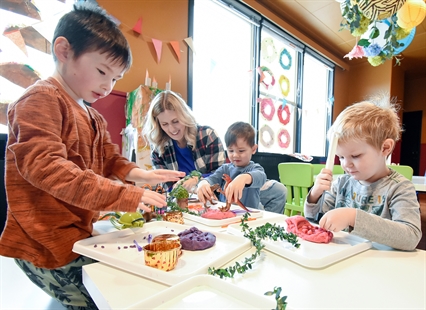 'Creativity takes courage': Penticton art, dance program gives kids chance to explore | iNFOnews.ca